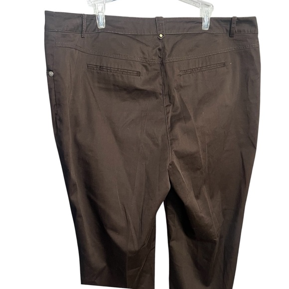 !SOLD! LAURAPLUS Plus Size Brown 3/4 Pants Trimmed Casual Formal 42x32 size 16 - Picture 3 of 12